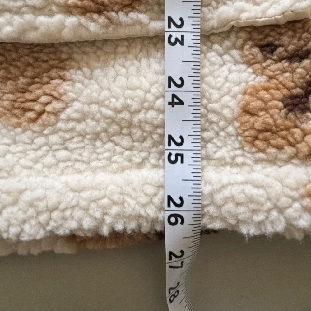 Aelfric Eden Women’s Bear Print Puffer Jacket - Cream and Brown - Picture 10 of 11